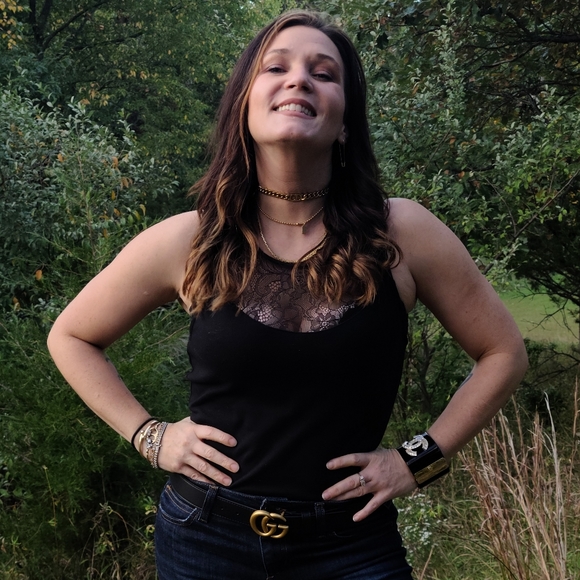 Meet your Posher, Lauren - Picture 6 of 11